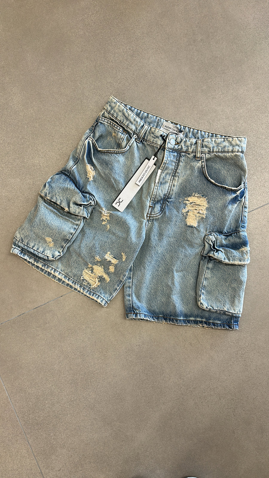donotconform short short-va13